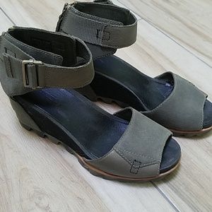 Sorel Sandals